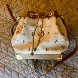 MetroCity Shoulder Bag